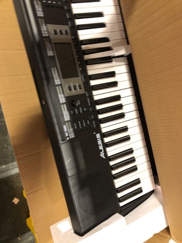 Photo 1 of ALESIS HARMONY61MKII ALESIS 61 Key Keyboard with 300 Sounds