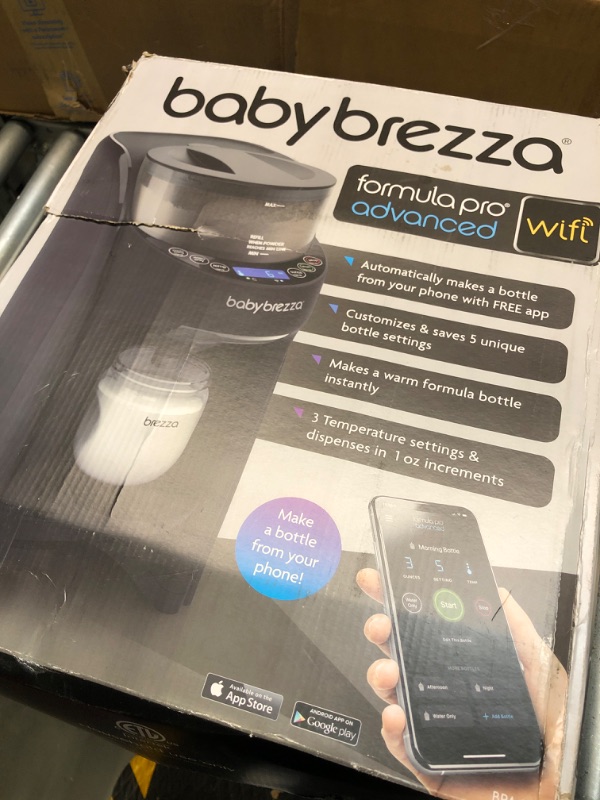 Photo 2 of Baby Brezza - Formula Pro Advanced Mixing System WiFi - Black