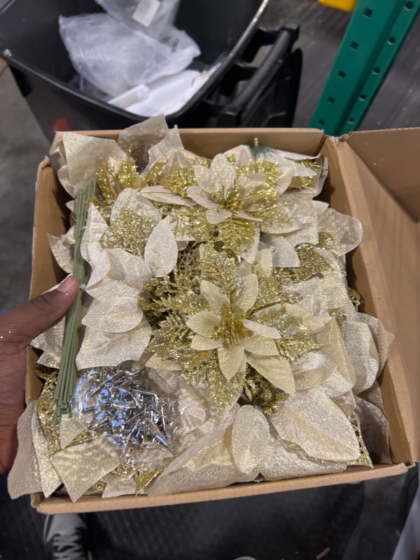 Photo 3 of 20 Packs Gold Poinsettia Artificial Flowers for Christmas Tree Decorations Ornaments Set Large 7.8in Faux Glitter Flowers Christmas Decorations for Home Tree Garland Wreath DIY Winter Party Xmas Decor