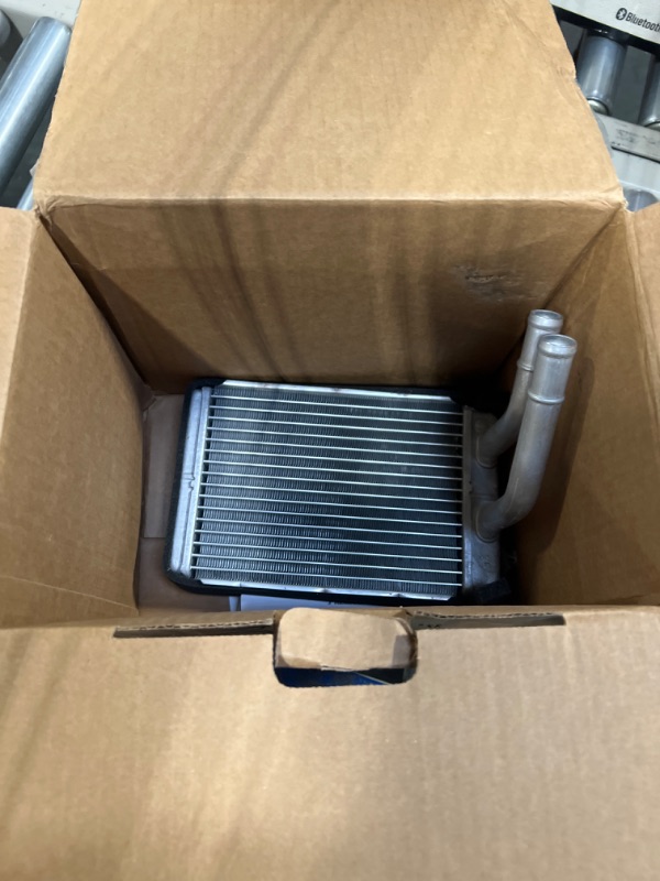 Photo 3 of Spectra Premium 94740 Heater Core for Ford/Lincoln/Mercury