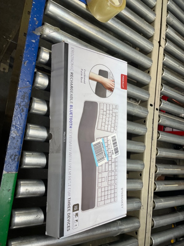 Photo 1 of DeLUX Wireless Ergonomic Split Keyboard • with Cushioned Palm Rest • Against Carpal Tunnel • [Standard Ergo] Keyboard Series • Multi-Device Connection • Compatible with Windows, Mac OS • GM901D-White
