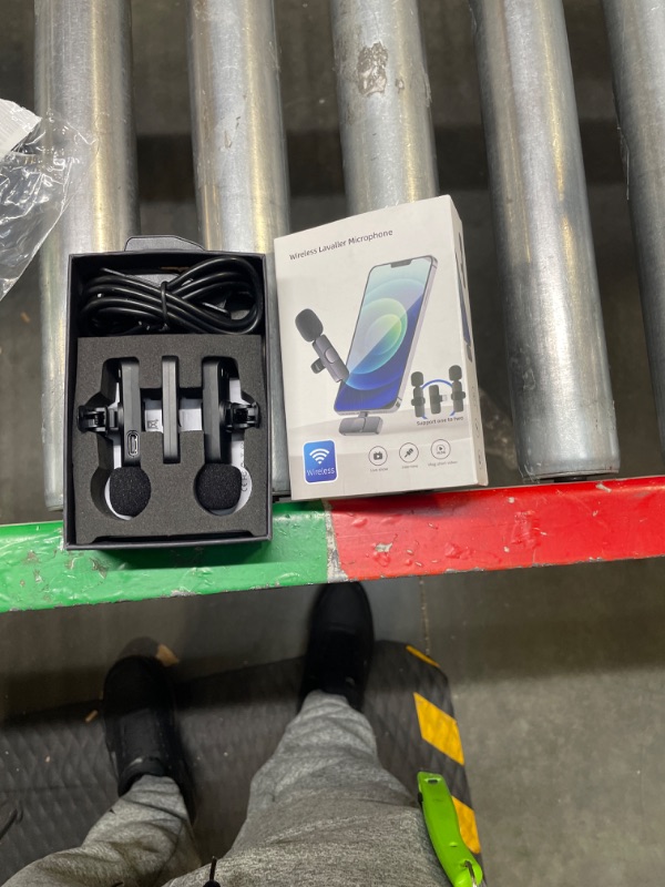 Photo 1 of O'rengela 2 Pack Wireless Lavalier Microphones for iPhone, iPad - Crystal Clear Sound Quality for Recording, Live Streaming, YouTube, Facebook, TikTok
