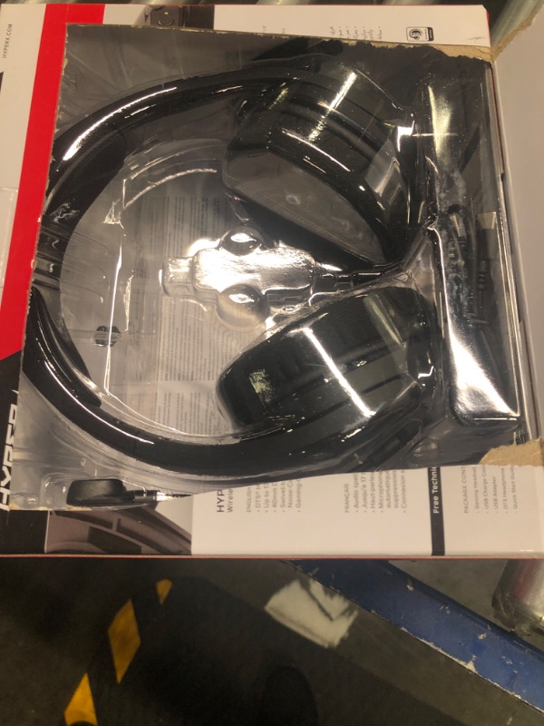 Photo 3 of HyperX Cloud Stinger Core – Wireless Lightweight Gaming Headset, DTS Headphone:X spatial audio, Noise Cancelling Microphone, For PC, Black Black Wireless Stinger Core