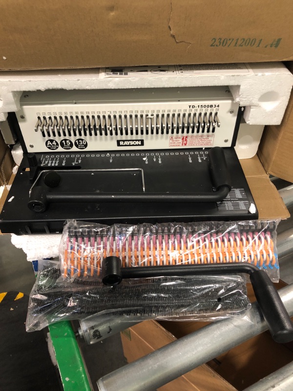 Photo 3 of Rayson TD-1500B34 Binding Machine, Square Size Holes, 3:1 Pitch Wire-O Binder Punch 15 Sheets/Bind 130 Sheets with Sturdy Metal Construction