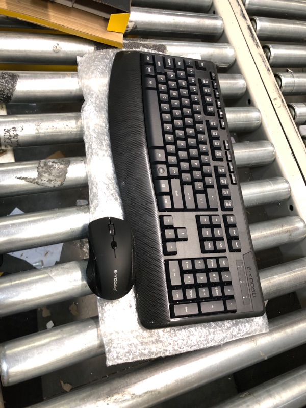Photo 1 of Wireless Keyboard and Mouse Combo, E-YOOSO 2.4GHz Full-Sized Ergonomic Wireless Keyboard with Wrist Rest, 3 DPI Adjustable and 6 Buttons Cordless USB Mouse for Computer, Laptop, PC, Windows (Black)
