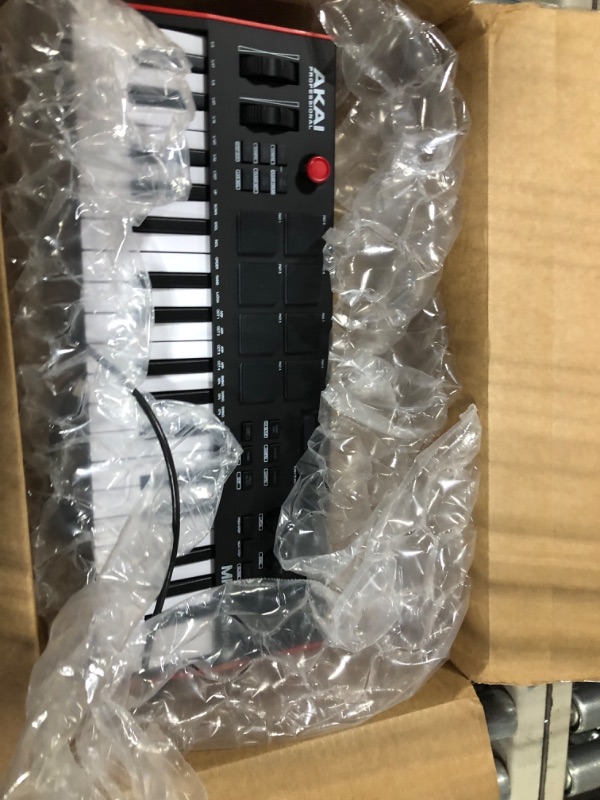 Photo 3 of Akai Professional MPK Mini Plus - USB MIDI Keyboard Controller with 37 Mini Keys, 8 MPC Pads, Sequencer & Focusrite Scarlett Solo 3rd Gen USB Audio Interface, for the Guitarist, 