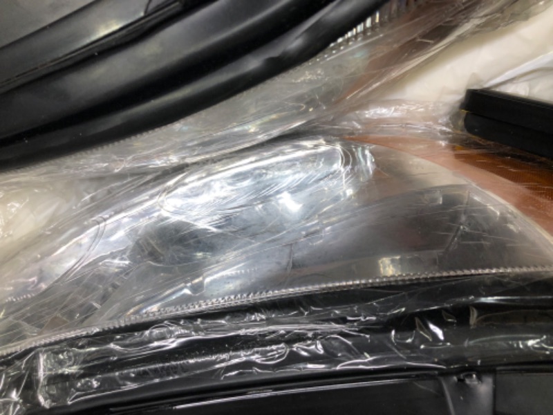 Photo 1 of GUO SHI Kenworth T660 Headlights with LED Running Light, Fits 2008-2016 Kenworth T660 T770 T700 T170 T270 T370 T470 T440, Headlamps with Bulbs in, Left Driver Side & Right Passenger Side