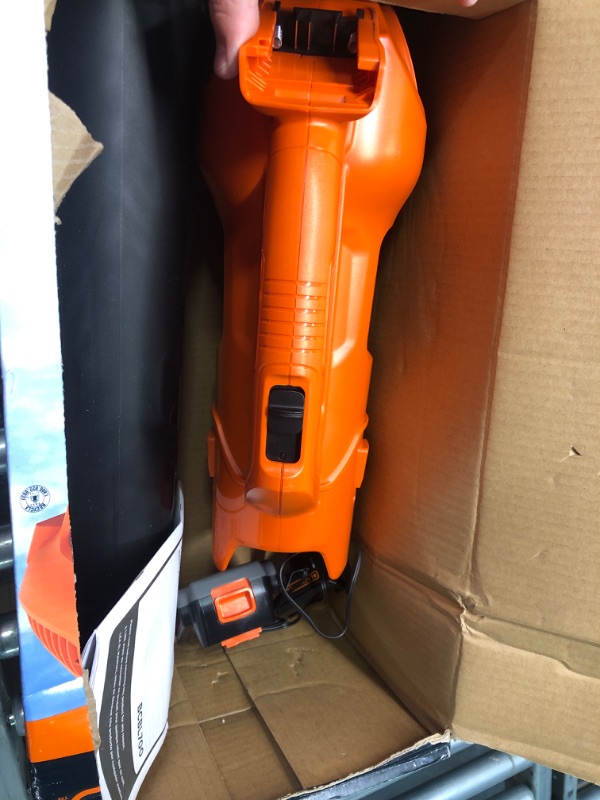 Photo 3 of **Gently Used/Like New**BLACK+DECKER 20V MAX Leaf Blower, Axial, 2.0-Ah (BCBL700D1) 20V Leaf Blower Kit