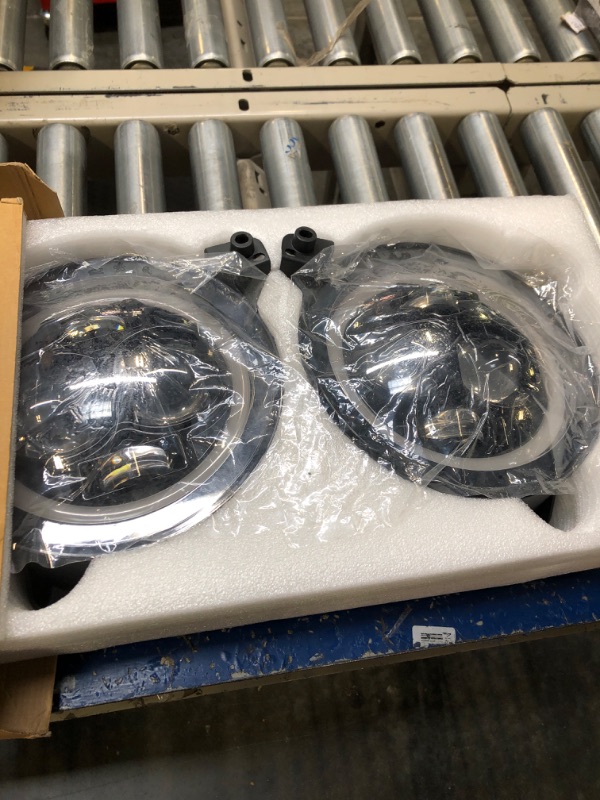 Photo 1 of Tykick Wrangler JL 9 Inch LED Headlights Round for Jeep Wrangler JL 2018 2019 2020 2021 2022 2023 Headlights Assembly With White Round Halo Daytime Running Lights,With Angle Adjustment Screw, 2 Packs For Jeep JL 2018-2023