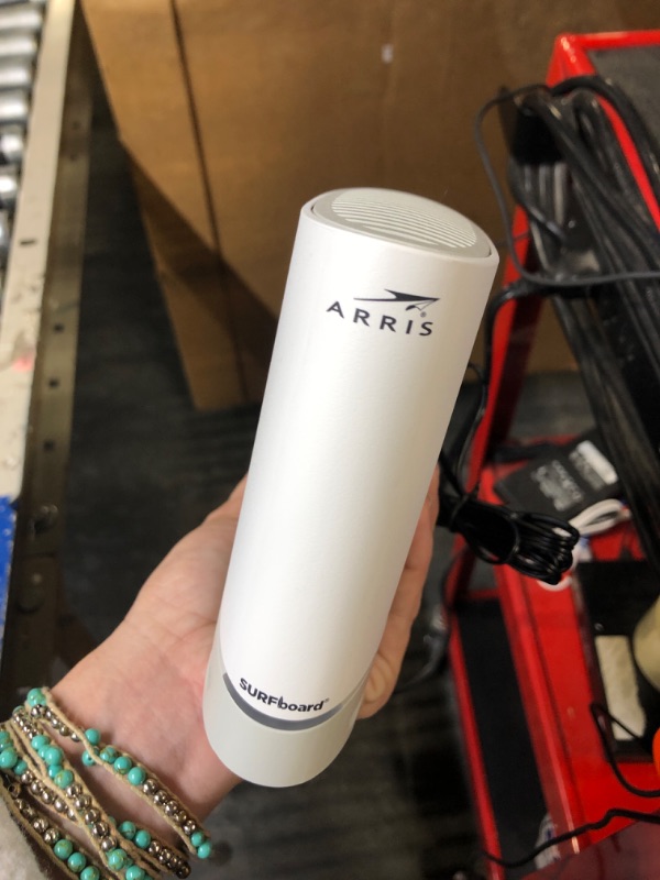 Photo 4 of ARRIS Surfboard S33 DOCSIS 3.1 Multi-Gigabit Cable Modem | Approved for Comcast Xfinity, Cox, Spectrum & More | 1 & 2.5 Gbps Ports | 2.5 Gbps Max Internet Speeds | 4 OFDM Channels | 2 Year Warranty DOCSIS 3.1 Modem Only Router System