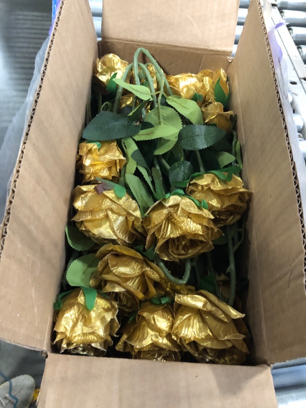 Photo 2 of 50 Pcs Artificial Rose Flower Realistic Silk Roses with Stem Bouquet of Flowers Plastic Flowers Real Looking Fake Roses for Home Wedding Centerpieces Party Decorations (Gold)
