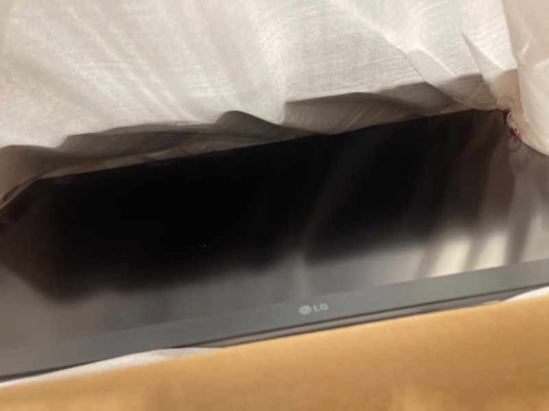 Photo 1 of LG UltraGear 32GN600-B - LED-Monitor - QHD - 80 cm (32")