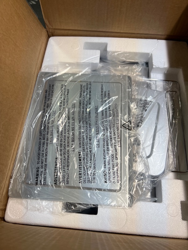 Photo 1 of Hamilton Beach Countertop Toaster Oven, Easy Reach With Roll-Top Door, 6-Slice, Convection (31123D), Silver Silver Toaster Oven