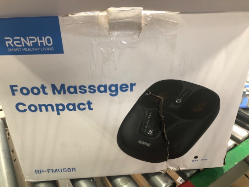 Photo 2 of ***FOR PARTS ONLY***
***FOR PARTS ONLY***
RENPHO Shiatsu Foot Massager with Heat, Compact Foot Massager Machine with Remote, Deep Kneading, Squeezing, Auto-Off Timers, Relives Tired Muscles and Plantar Fasciitis, Fits Men Size Up to 12
MINOR DAMAGE ON BOX