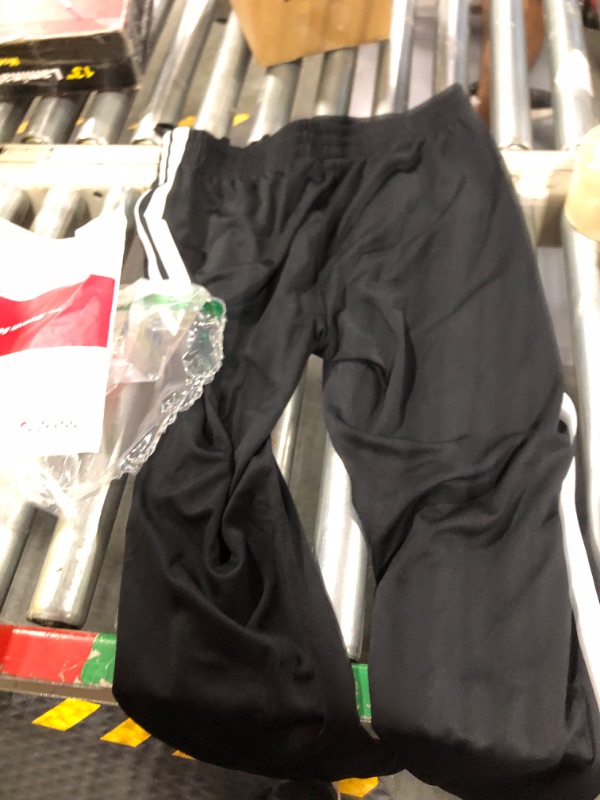 Photo 3 of BALEAF Women's Track Pants Athletic Jogging Sweatpants Zipper Pockets Warm-Up Sports Running Pants
