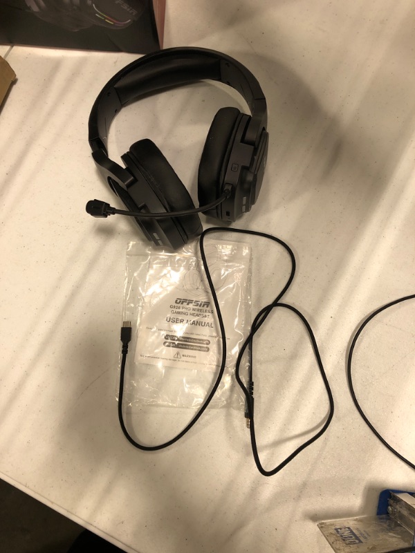 Photo 1 of **Used Microphone Doesn’t Work** OFFSIR Wireless Gaming Headset for Xbox One, PS5, PC, Mac, Nintendo Switch, Bluetooth 2.4G USB Gaming Headphones Over Ear Wired Headset with Surround Sound Detachable Noise Cancelling Microphone