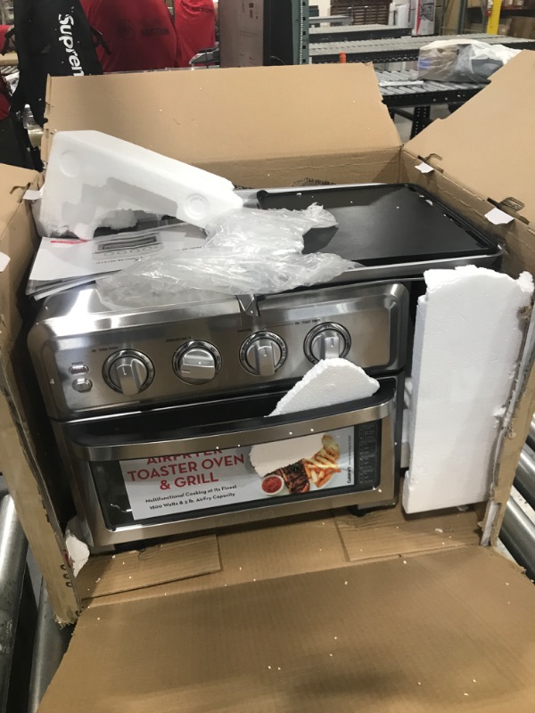 Photo 2 of **For parts only** Cuisinart Air Fryer + Convection Toaster Oven, 8-1 Oven with Bake, Grill, Broil & Warm Options, Stainless Steel, TOA-70