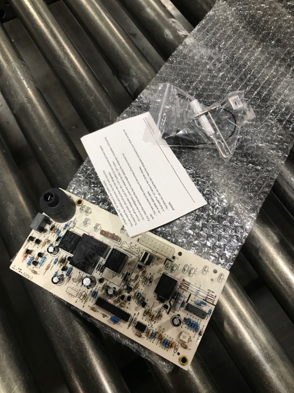 Photo 1 of 621271001 RV Refrigerator Power Board.The Power/Circuit Board is a Replacement for Norcold 1200 Models with a Serial Number Range Between 832171 and 8981138