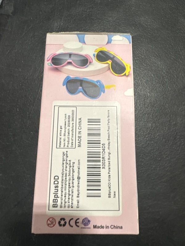 Photo 2 of 3 Pack Kids Sunglasses for Boys and Girls Polarized Sunglasses with UV400 Protection Suitable for Birthday Beach Pool Party Favor