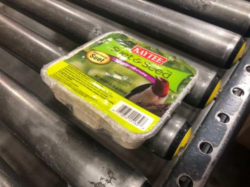 Photo 1 of  Kaytee Wild Bird Suet & Seed High Energy Mini Suet Cake 11.75 Ounces 
