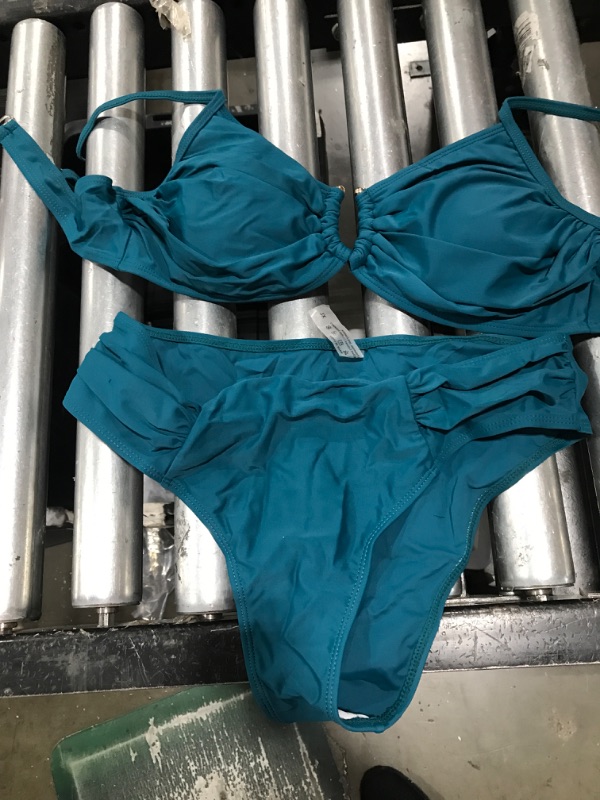 Photo 1 of Anne Cole - Women's V Wire Elongated Underwire Bikini Swim Top
