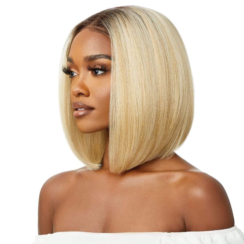 Photo 1 of Outre Lace Front Wig Perfect Hair Line 13X4 JENISSE (DR4/MALBL)