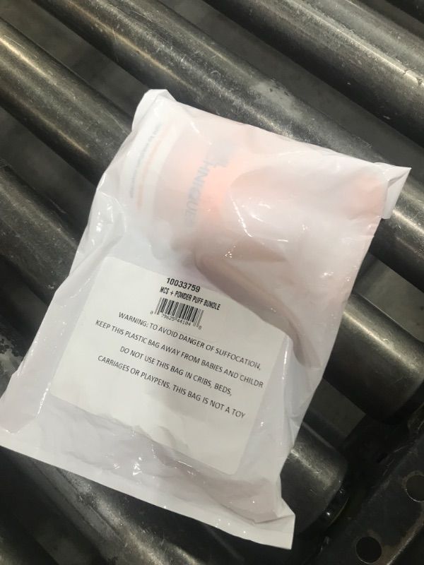 Photo 1 of  Real Techniques Miracle Complexion Sponge + Miracle 2-In-1 Powder Puff, Makeup Blending Sponge & Dual-Sided Powder Puff, For Liquids, Creams, & Powders, Vegan & Latex-Free, 2 Count 