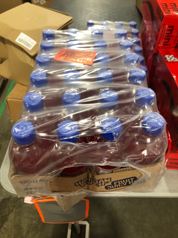 Photo 1 of (24 Bottles) Hawaiian Punch Fruit Juicy Red 10 Fl Oz Best By December 27 2024
