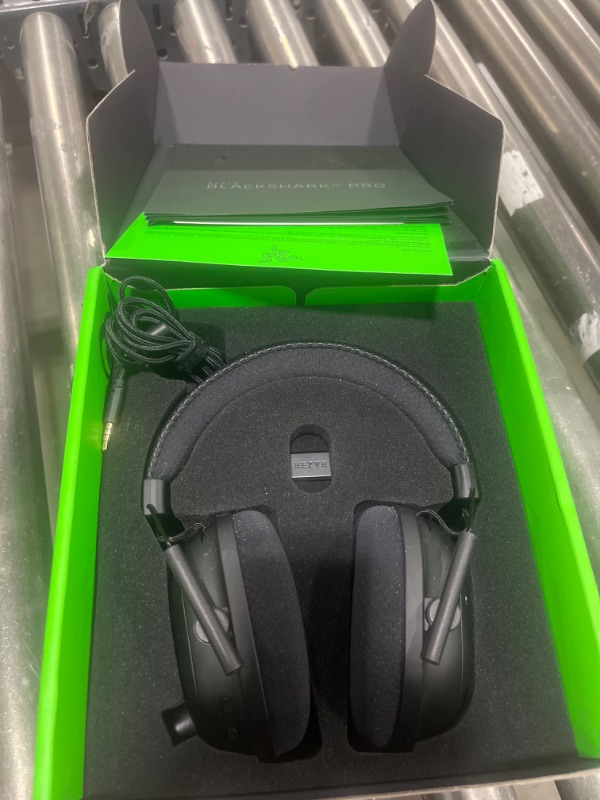 Photo 1 of Razer BlackShark V2 Pro Wireless Gaming Headset: THX 7.1 Spatial Surround Sound - 50mm Drivers - Detachable Mic - for PC, PS5, PS4, Switch, Black