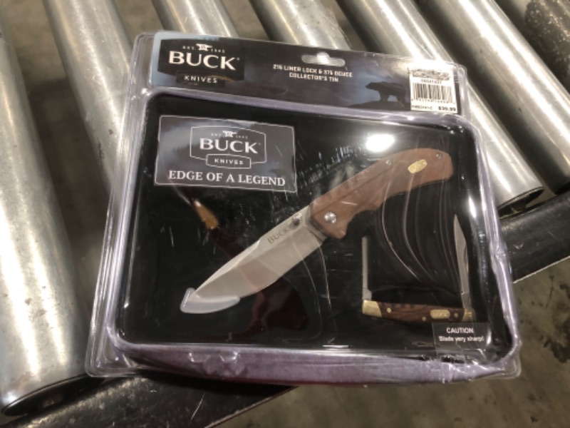 Photo 2 of Buck Knives 122 Liner Lock & 375 Deuce Two-Piece