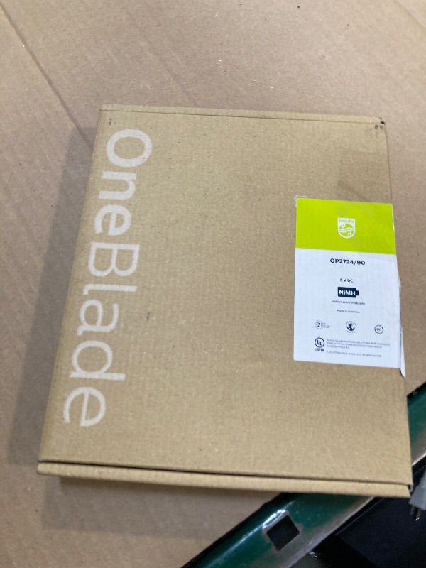Photo 1 of Philips Norelco OneBlade 360 Hybrid Face, Electric Beard Trimmer and Shaver, with 360 Blade Technology, 1x 360 Blade for Face, 5in1 Adjustable Comb, Model QP2724/90