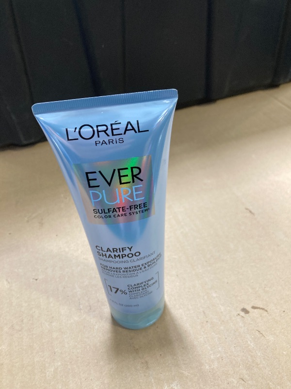 Photo 1 of L'Oreal Paris Clarify Sulfate Free Shampoo with Antioxidants, Clarifying Shampoo for Hard Water Exposure and Styling Build-up, EverPure, 6.8 Fl Oz