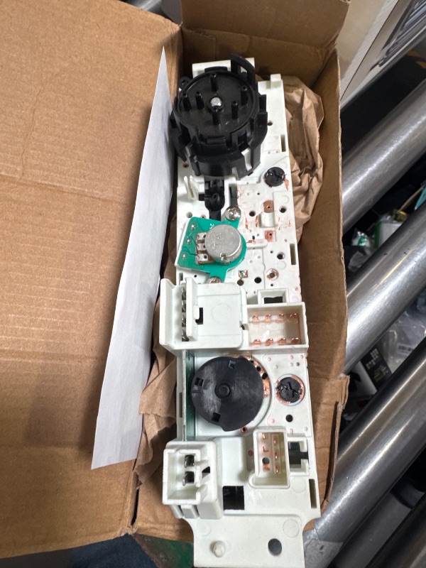 Photo 1 of Cheriezing 599-294 Front A/C Heater Climate Control Module with Heated Mirro Option Compatible with Express & Savana 1500 2500 3500 Air Conditioning Climate Control Panel