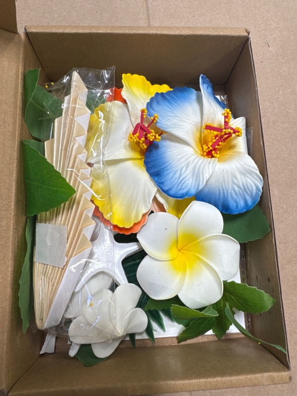 Photo 1 of DRWATE Summer Beach Cake Topper with Flowers Palm Leaves Starfish for Swimming Beach Party Luau Birthday Party Baby Shower Supplies (Style 1)