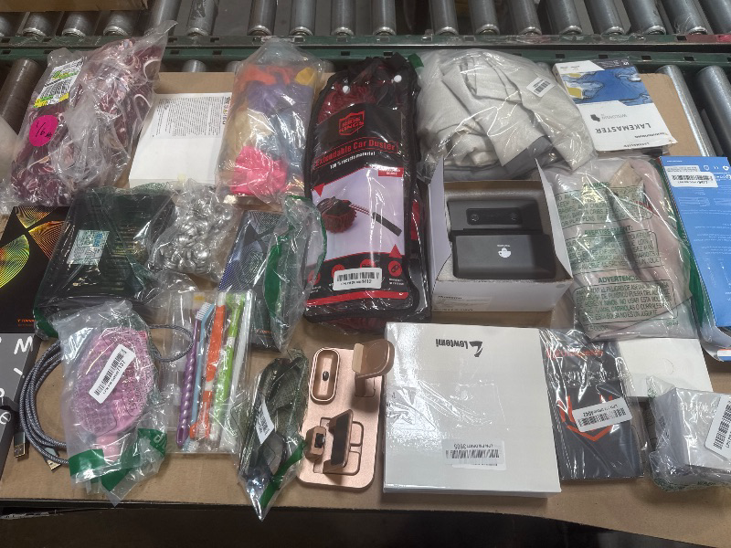 Photo 1 of Box Lot of Miscellaneous Items/Final Sale 