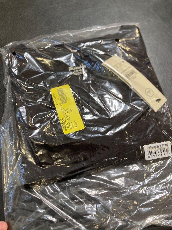 Photo 1 of No Boundaries Junior's Short Sleeve Boxy T-Shirt (US, Alpha, X-Small, Regular, Regular, Black)