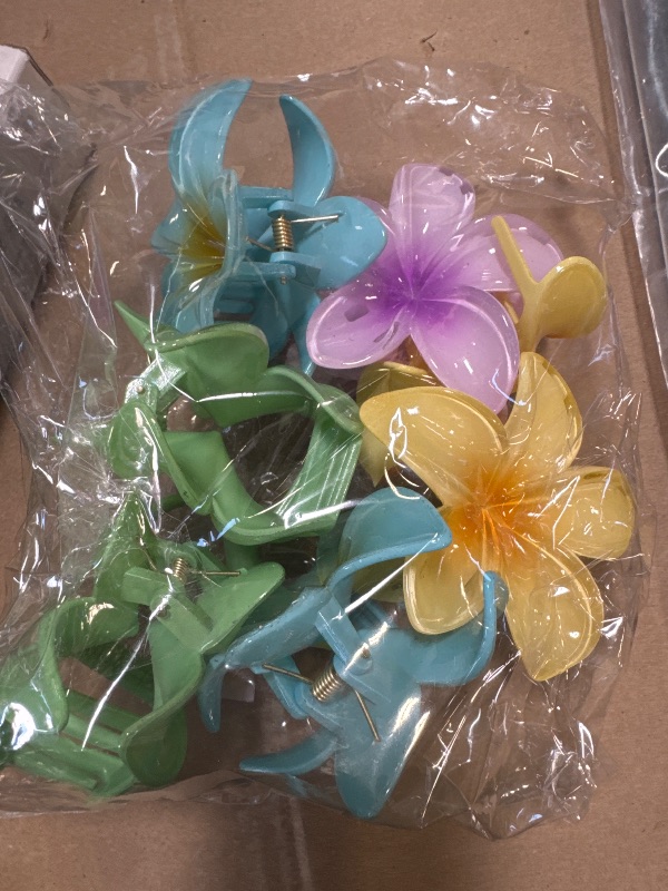 Photo 1 of Kivzex Hawaiian Flower Hair Claw Clip for Women 6 PCS Plumeria Flower Hair Clips for Thick Thin Hair Hawaii Hair Accessories - Glossy 1