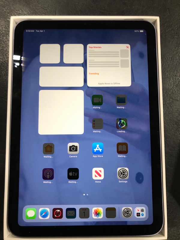 Photo 1 of Apple iPad Mini (6th Generation): A15 Bionic, 8.3-inch Liquid Retina Display, 64GB, Wi-Fi 6, 12MP front/12MP Back Camera, Touch ID, All-Day Battery Life – Purple