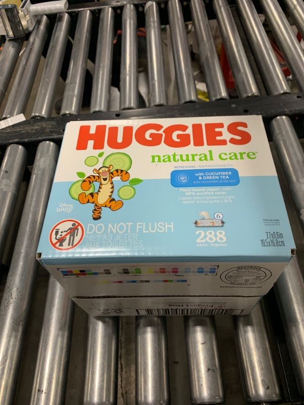 Photo 2 of Huggies Natural Care Refreshing Baby Wipes, Hypoallergenic, Scented, 6 Flip-Top Packs (288 Wipes Total)