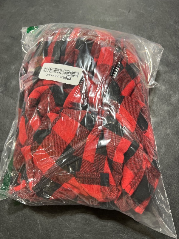 Photo 1 of FashGudim Mens Buffalo Plaid Robe Cotton Flannel Shawl Collar Bathrobe Lightweight Kimono Loungewear Sleepwear (Red & Black, 6XL)