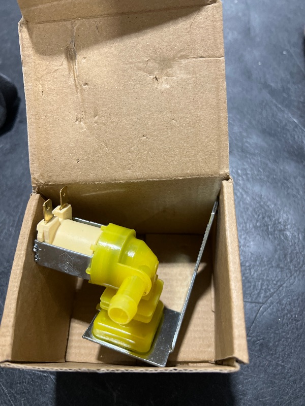 Photo 1 of 000009120, 000008483 Water Inlet Valve?000008487 Freezer Inlet Valve, 120V, 60Hz, 5W Compatible with IH9120 Manitowoc Ice Machine - Valve Only