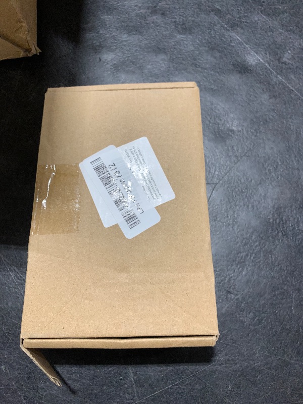 Photo 1 of 2pcs Porcelain Lamp Holder, Ceramic Light Socket Keyless Socket Light Bulb Socket Medium Base E26 Socket with 2 Holes for 6-Inch Wire Closet Lighting Indoor Garage Illumination (White)