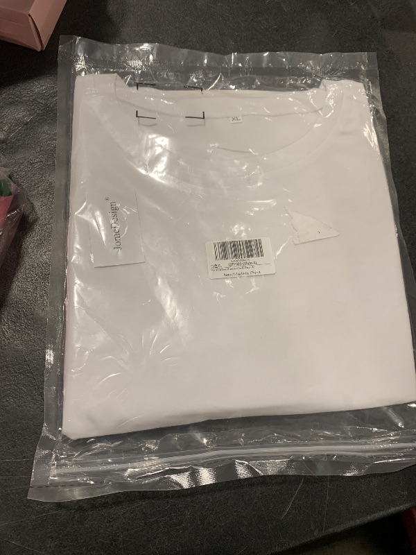 Photo 1 of JomeDesign White Tshirts for Women 3/4 Sleeve Blouses Crew Neck Tops for Ladies