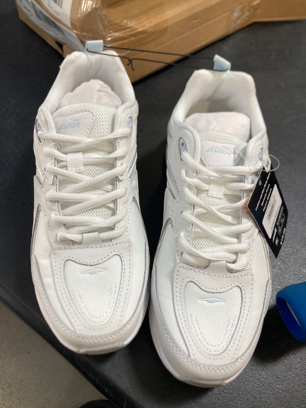 Photo 1 of Avia Women's Elevate 2 Sneaker, Size 10