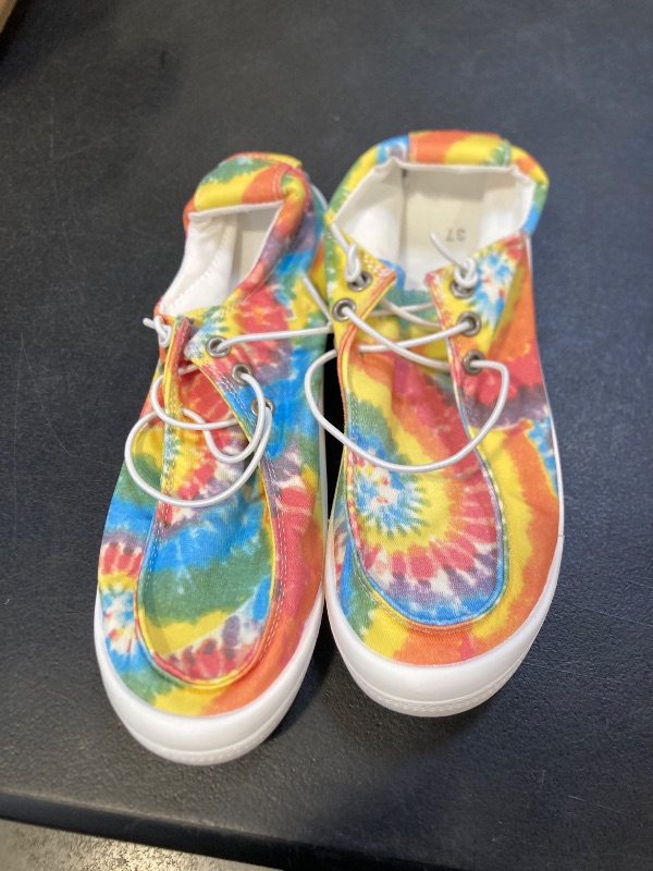 Photo 1 of FLTHDD Trendy Tie Dye Canvas Sneakers For Women - Comfortable Low Top Lace Up Shoes Gift Size 7