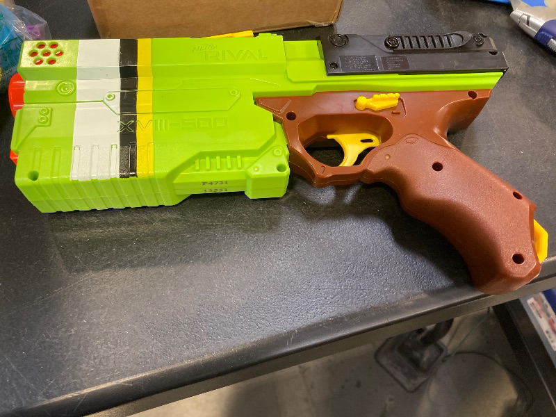Photo 1 of Nerf Rival Kronos XVIII-500 Blaster, Breech-Load, 5 Rival Rounds, Spring Action, 90 FPS Velocity, Green (Amazon Exclusive)