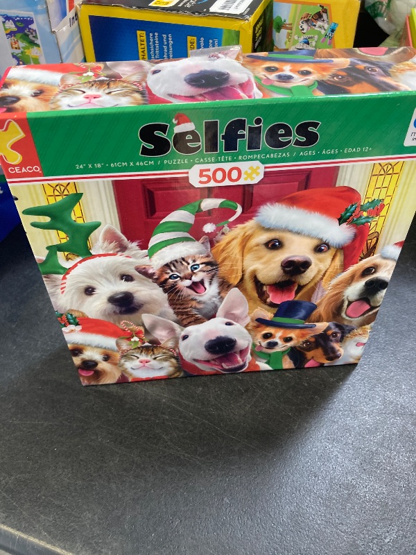 Photo 1 of Ceaco - Howard Robinson - Selfies - Holiday Dogs - 500 Piece Jigsaw Puzzle