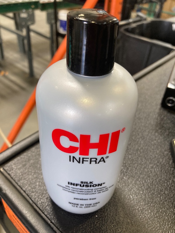 Photo 1 of CHI Infra Silk Infusion, Leave-In Reconstructing Treatment To Strengthen & Protect All Hair Types, Alcohol-Free, 12 Oz