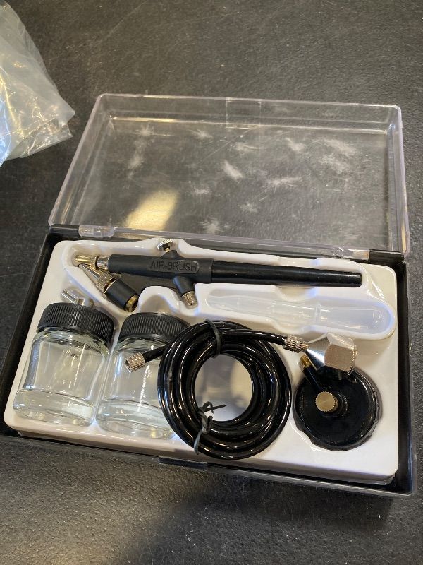 Photo 1 of PointZero Single-Action 22cc Siphon-Feed Airbrush Set - .8mm Nozzle
