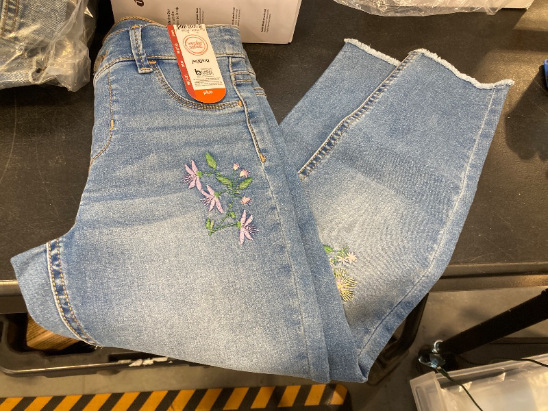 Photo 1 of Wonder Nation Fashion Jegging Size 7-8